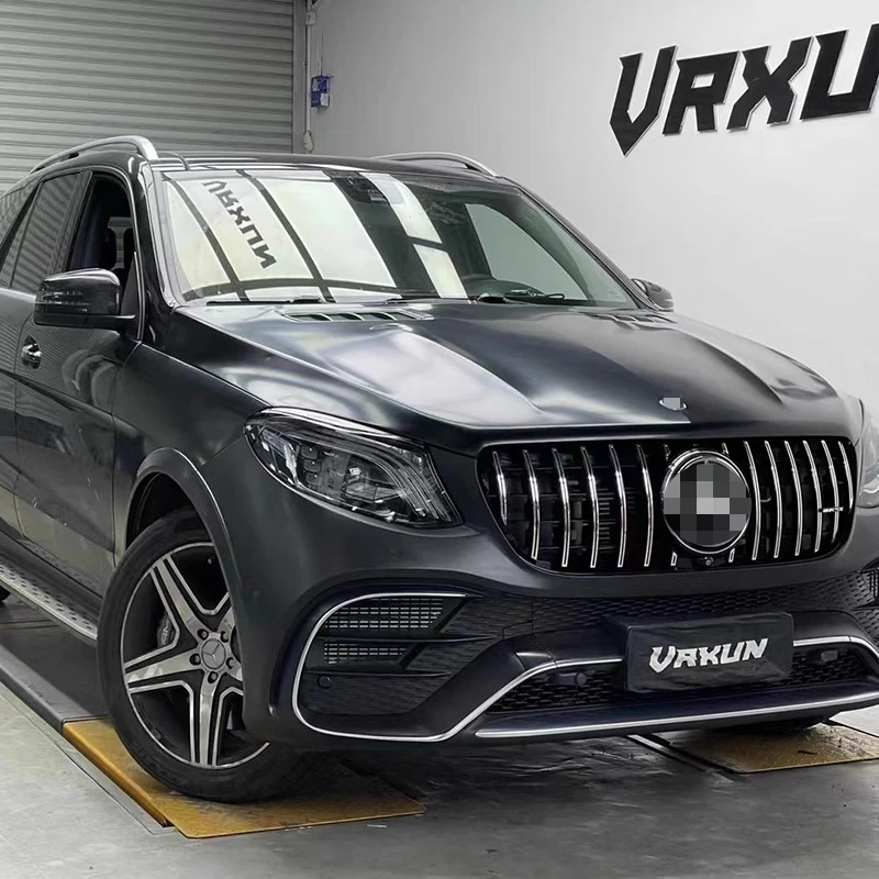 

Suitable for 12-15 Benz ML350 old and new GLE63 headlights surrounded by AMG bumper ML400 cover
