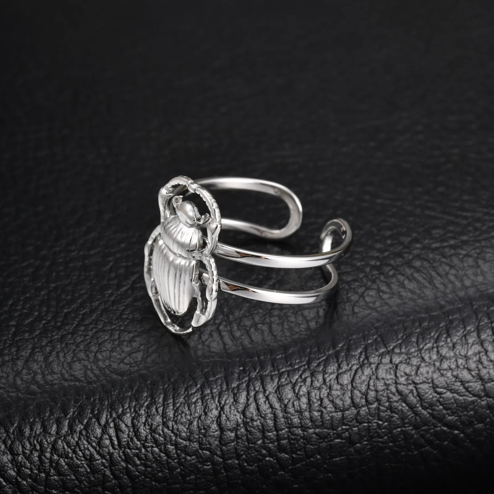 Punk Skarabäus-Ring für Männer, Silberfarbener Edelstahl Offener Ring, Trendiger Hip-Hop Schmuck Geschenk – Detail 3