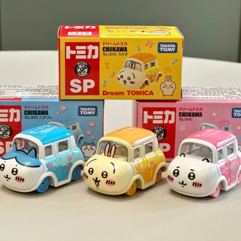 

TAKARA TOMY Tomica Original Diecast Model Car CHIIKAWA Self Deprecating Bear Flying Squirrel Alloy Toy Vehicle Birthday Gift