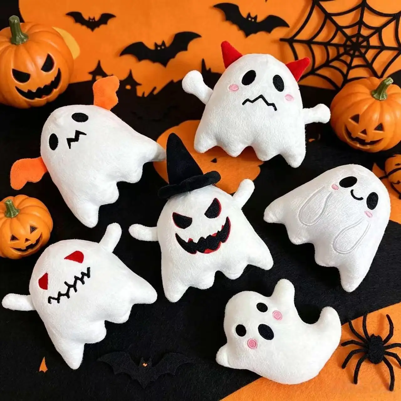 Cute Halloween White Ghost Plush Keychain Kawaii Spooky Ghost Stuffed Doll Bag Pendant Cartoon Soft Plush Toy Kids Halloween Par
