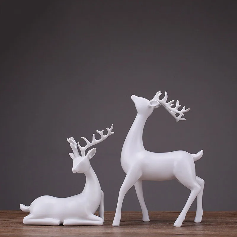 

2 PCS DEER STATUE SCULPTURE EUROPEAN STYLE RESIN DEERS LIVING ROOM BEDROOM WINE CABINET ORNAMENTS CREATIVE WEDDING GIFTS CRAFTS