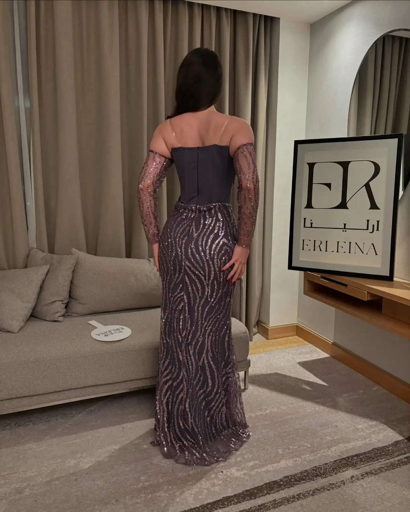 Mila gris clair violet épaules dénudées robes de bal paillettes vague maille manches longues coupe ajustée sirène personnalisé soirée formelle 2025