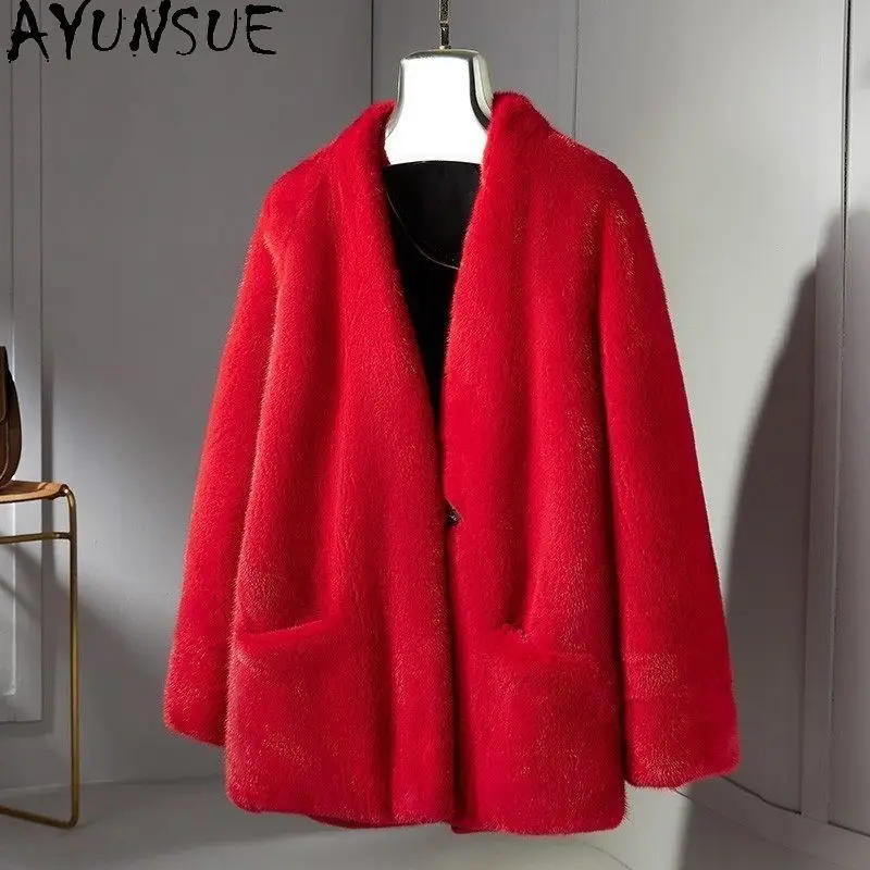 

Шуба женская AYUNSUE из натурального меха норки, зимняя верхняя одежда, с V-образным вырезом, красная, с длинными рукавами