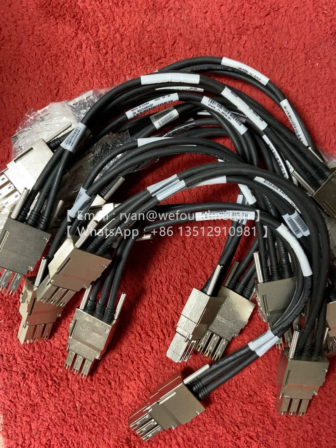 

STACK-T1-50CM STACK-T1-1M STACK-T1-3M Кабели для штабелирования переключателей