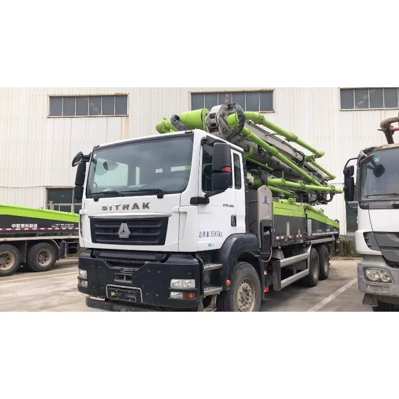 Truk Pompa Beton Mobile 52m Dengan Peralatan Pompa Hidrolik Terpasang di Truk Boom Untuk Konstruksi Besar