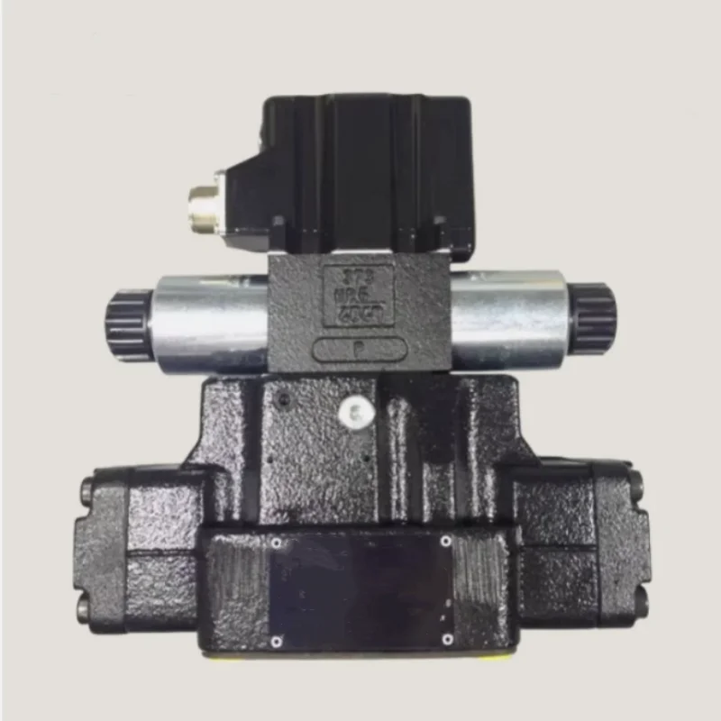 Brand New Original Proportional Directional Control Valve D41FCB31FC1NE  D41FCE01FC1NE70  D41FBE01FC4NF00
