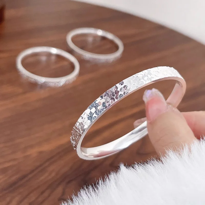 Fashionable Sparkling Snowflake Silver S999 Closed Women\'s Bracelet, Japanese and Korean Advanced Design Couple Jewelry