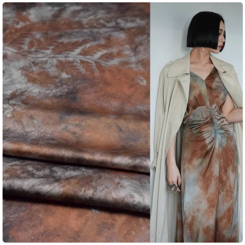 

Senior Feeling Brown Leaves Smudge Print Chiffon Fabric, Dress, Cheongsam, Han Cloth, Pajamas Sewing Tissue, T2365