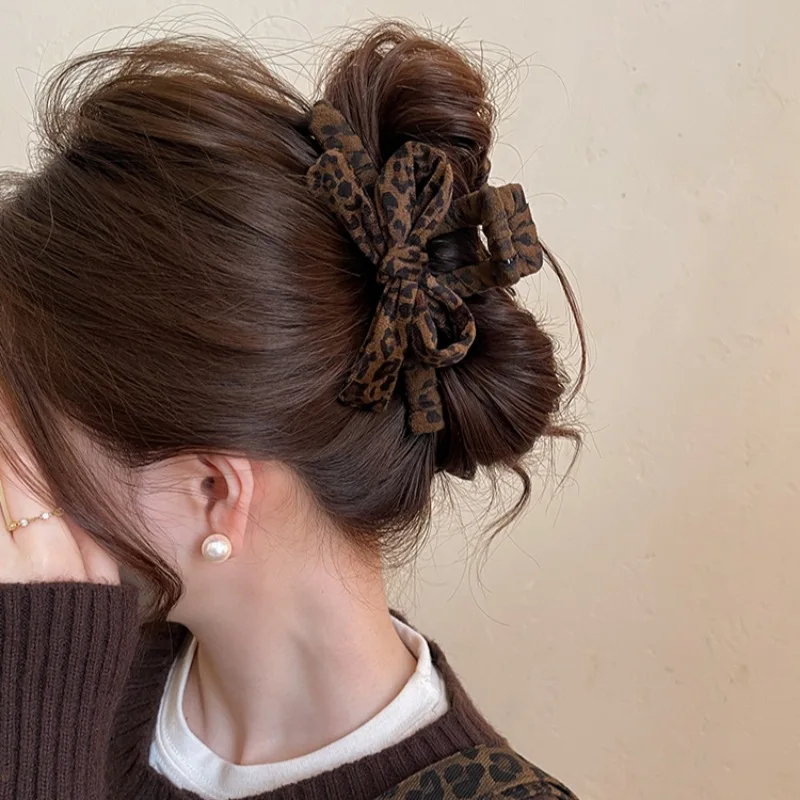 Jepit Rambut Motif Leopard Musim Gugur/Dingin untuk Wanita, Jepit Rambut Premium Model Shark Clip Besar, Gaya Baru 2025, Jepit Rambut Belakang Kepala, Aksesoris Rambut