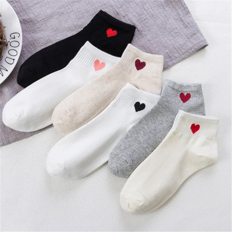 New Cute College Style Simple Basic Fresh Hot Selling Love Heart Socks Soft Cotton Fashion Summer Casual Short Ankle Dropship