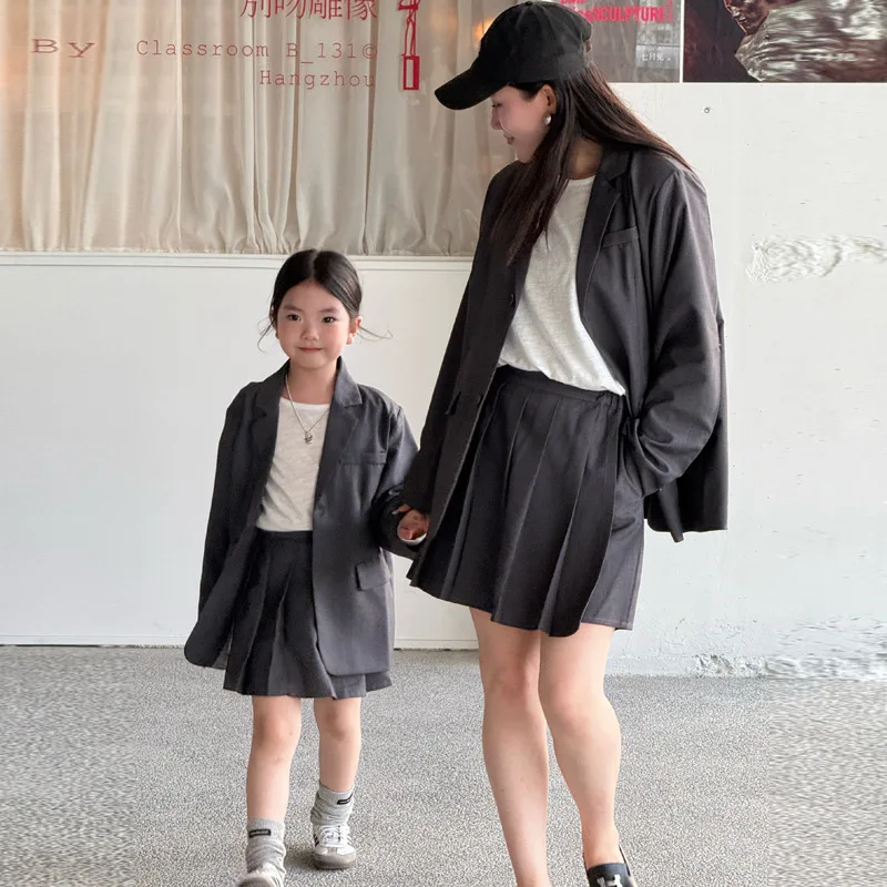 

2026 Autumn Mother Daughter Blazer Set Korean Loose Academy Blazer Pleated Skirt Suit Fashion Family Look for Kids Girls
