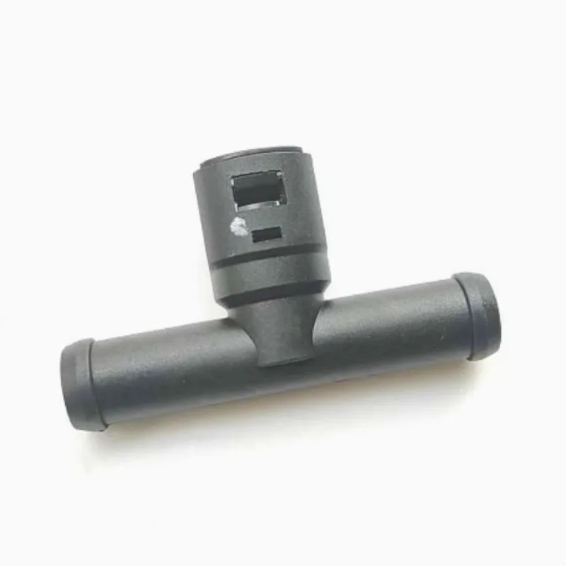 for Changan Xinbao Mini Cross V3 V5 King T3 X3 X1 X5 Heater Three-Way Heating Radiator Connector CK8123 310P1 China Brand