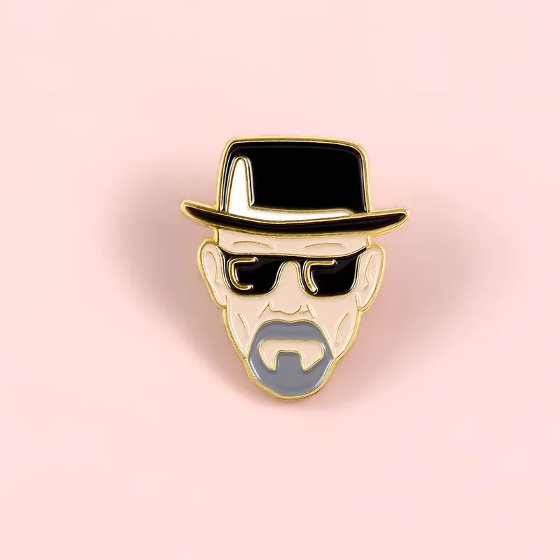 

Breaking Bad Walter White Creative Brooch Metal Enamel Heisenberg Pins Fashion Anime Movie Novel Lapel Badges For Backpack Bag