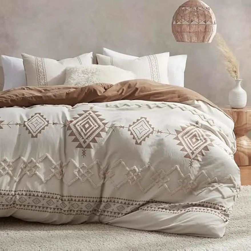 

Queen Size Boho Duvet Cover Set, Beige & Terracotta Geometric Pattern, 3-Piece Microfiber Bedding with Zipper and Ties