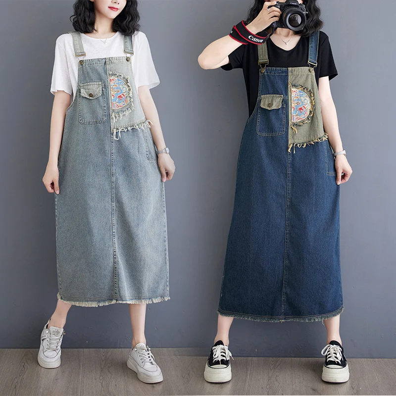 ชุดเอี๊ยมยีนส์ลายดอกไม้สไตล์จีนใหม่สำหรับผู้หญิง ฤดูร้อน ทรงหลวม ช่วยให้ดูผอม ลดอายุ สายเดี่ยว กระโปรงทรงเอ