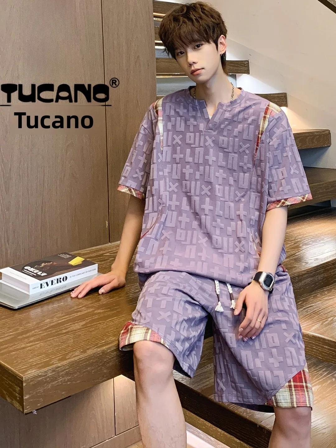 Conjunto de Camiseta Casual de Manga Curta e Calças TUCANO Ice Silk para Homens Moda de Verão em Poliéster e Spandex