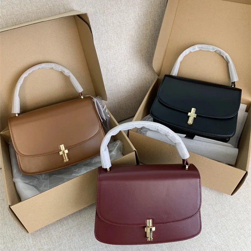 

High-end First-layer Cowhide T-shaped Metal Buckle Small Handbag