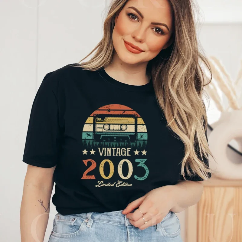 Born in 2003 22nd 22 Years Old Birthday Gift Women T Shirt Cotton Retro Sunset Tape Graphic Tee Black Ladies T-Shirt Clothes