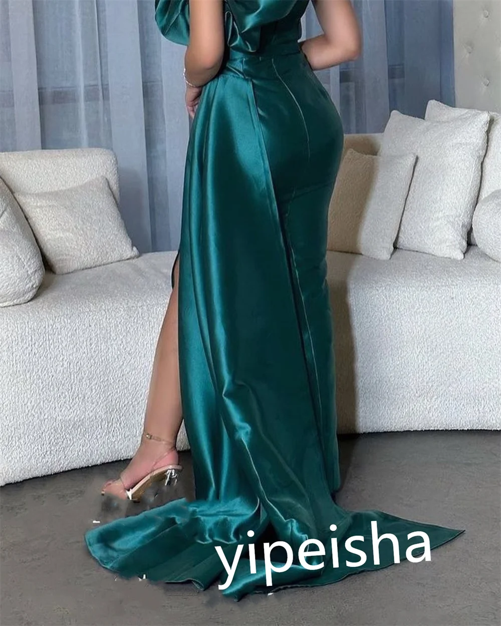 Aangepaste eenvoudige elegante asymmetrische one-shoulder a-lijn avondjurk formele gelegenheid jurk plooi satijn vestidos para eventos