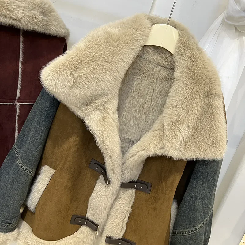 Veste en jean épissée en velours de peau de cerf pour femme, vêtements d'extérieur d'hiver chauds, blocage des documents intégrés, manteau en fourrure, nouveau