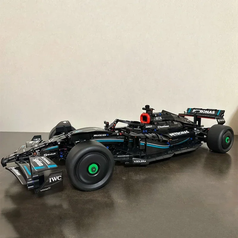 F1 ultra high speed racing car  1:8 1642Pcsbuilding block assembly model, adult and children's holiday gift