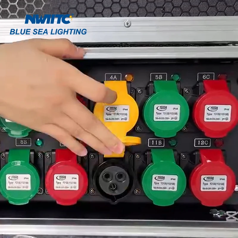 ポータブル63A 5ピン入力12路16A防水出力電源分配器パワーボックス電源分配