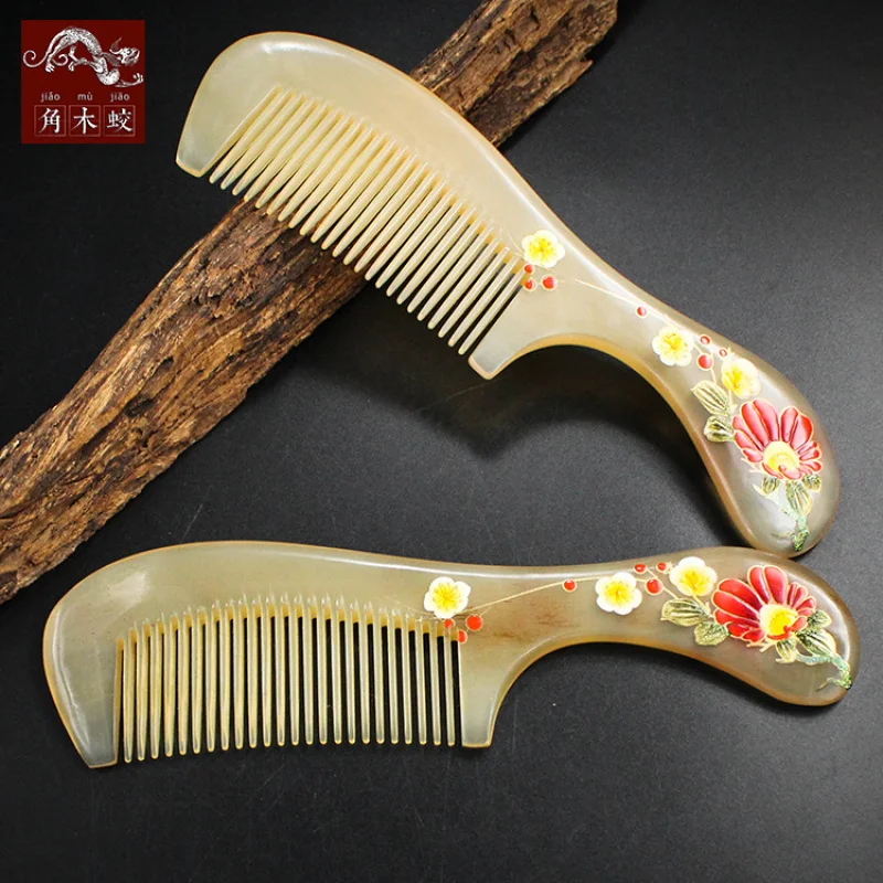Large horn comb made of hornwood, hand-painted with lacquer Massage hair comb with Handle