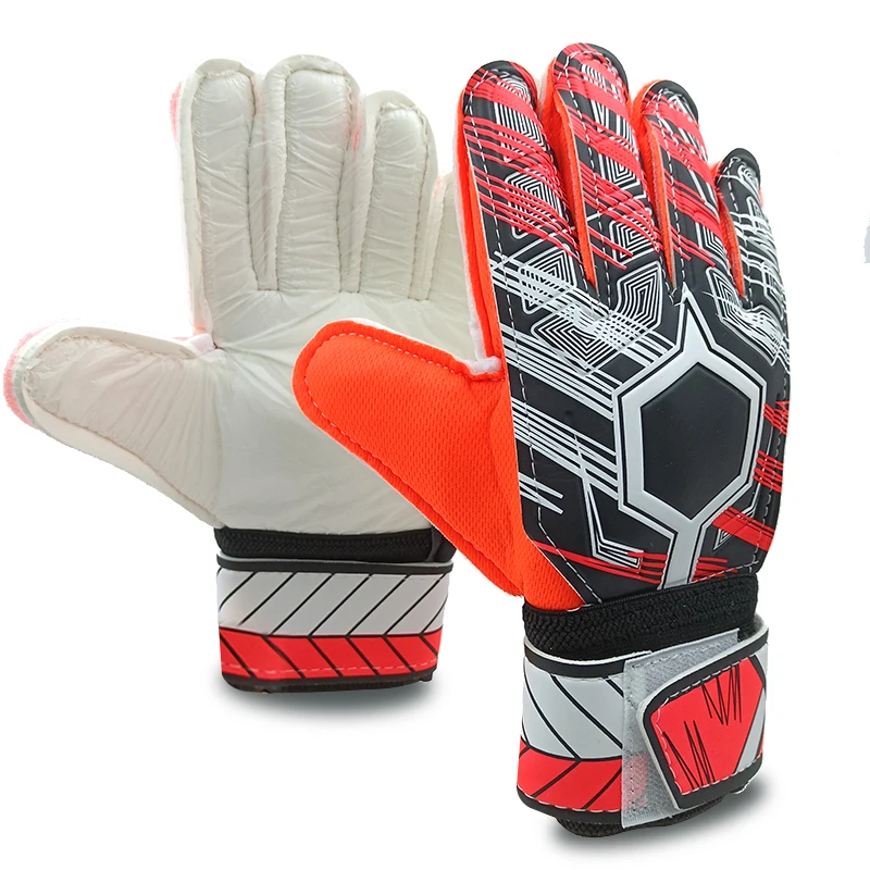 

Size 7 latex children's soccer goalie full finger gloves are crash-proof, non-slip breathable and comfortable