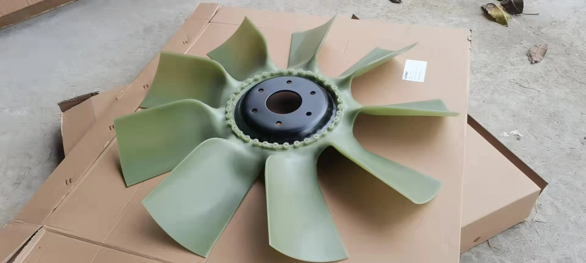 VOE11110731Engine Fan D7E Ec240 EC290 Doosan Excavator Parts Motor Cooling Fan Blade