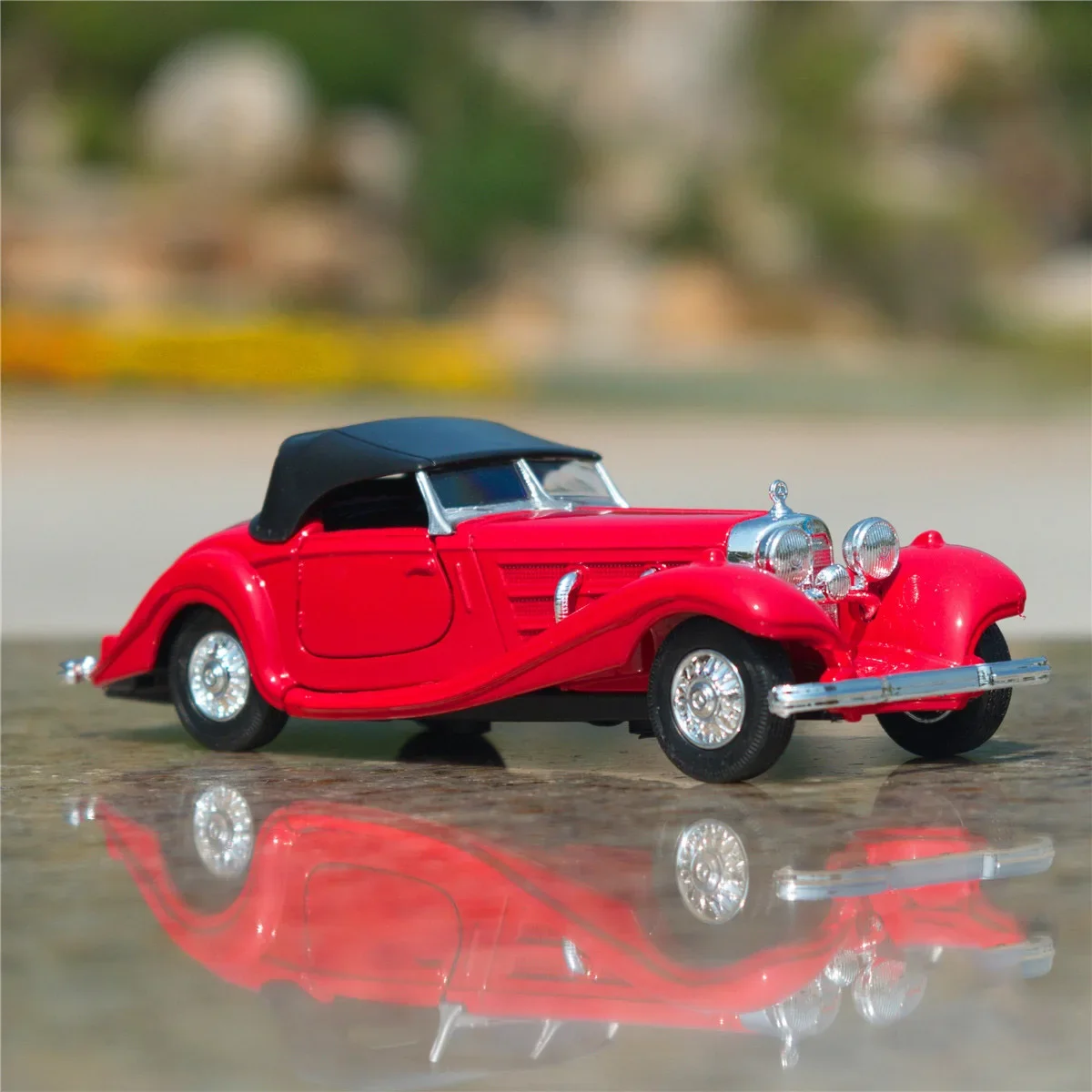 WELLY-Coche de juguete de Metal fundido a presión para niños, modelo de coche de aleación de 1936 K, Mercedes Benz 1:36, modelo de coche clásico, colección de simulación extraíble, regalo para niños, 500