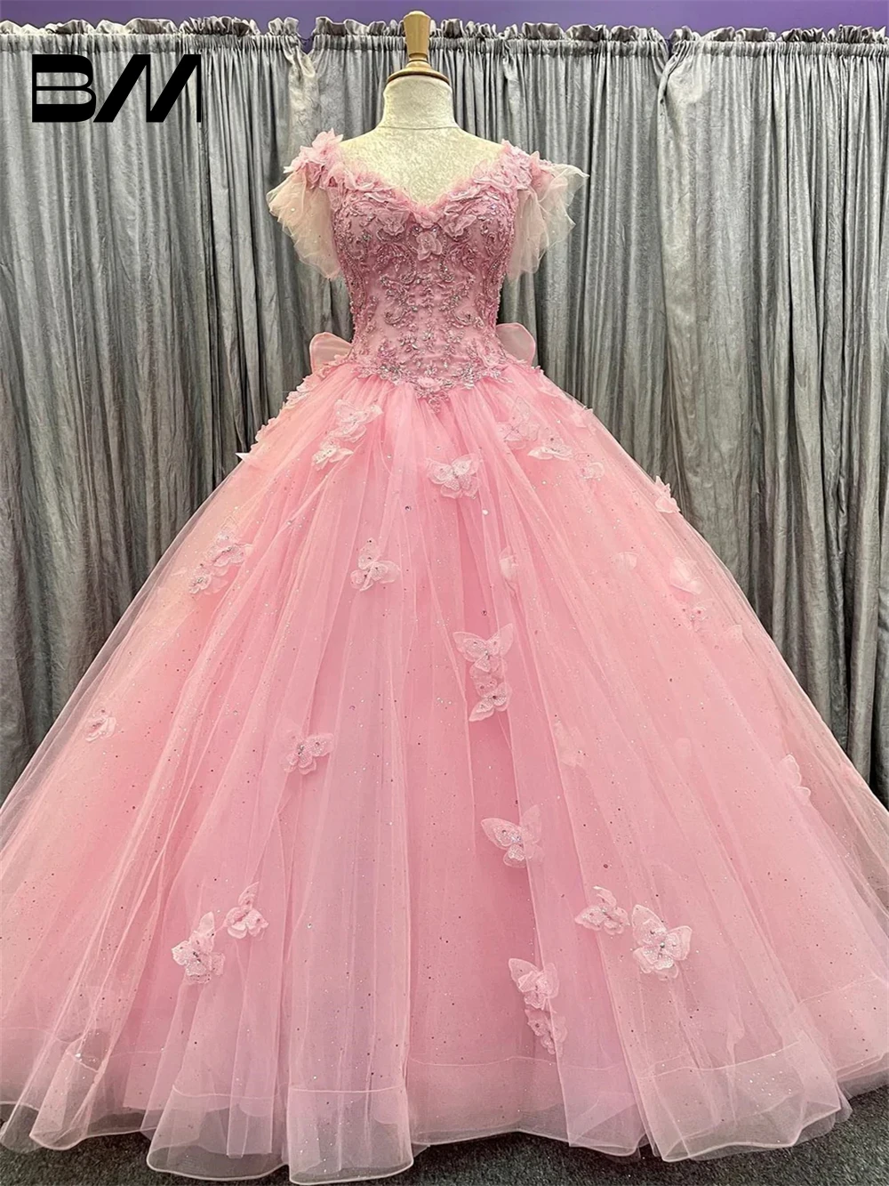 Fair Tale เจ้าหญิง Quinceanera ชุดผีเสื้อ Appliques และ Flare แขน,CUSTOM หวาน 15 16 ชุด,Tulle PARTY Gown