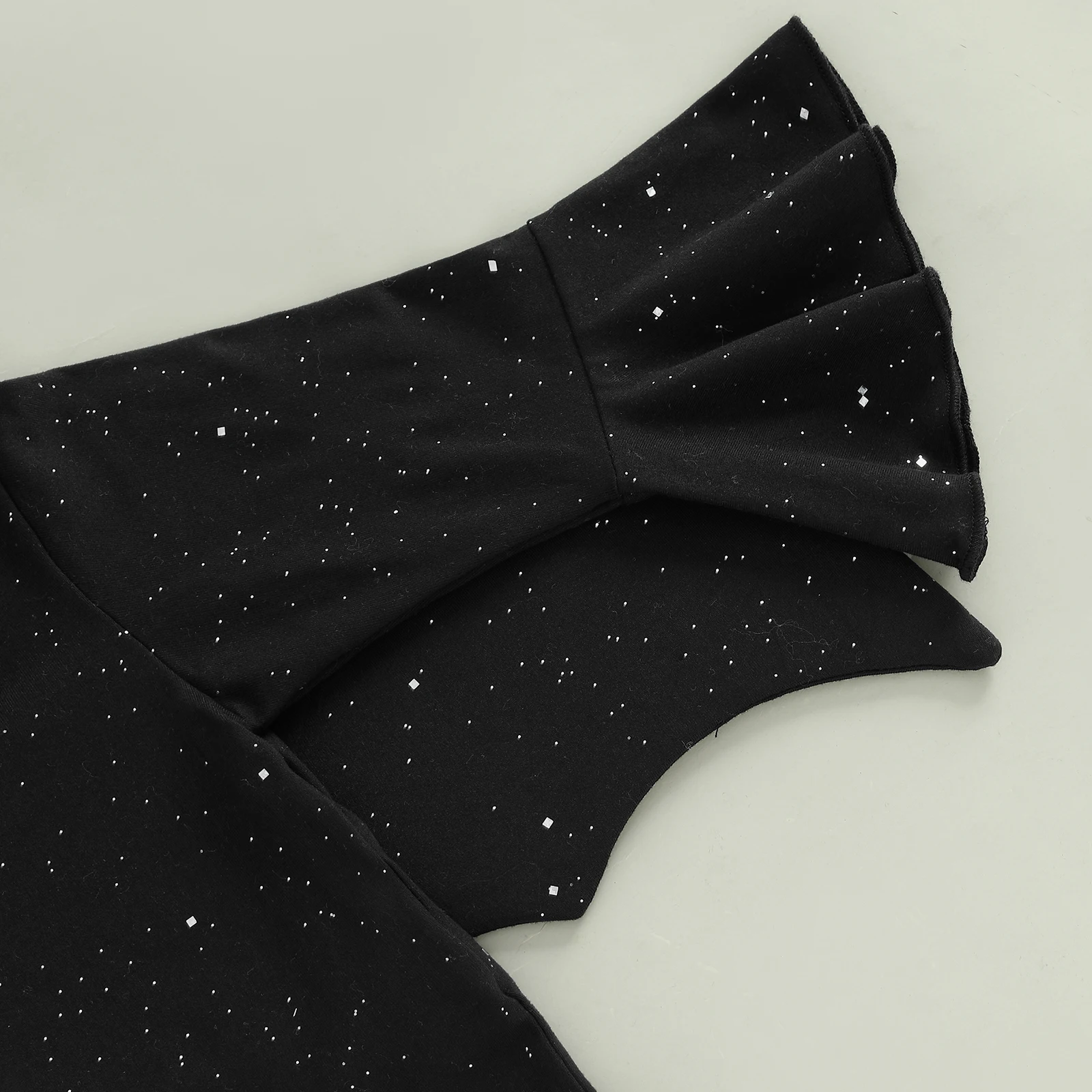 أزياء الخفافيش للفتيات الصغيرات بأكمام طويلة لامعة مع عصابة رأس على شكل فيونكة مكونة من قطعتين لزي الهالوين