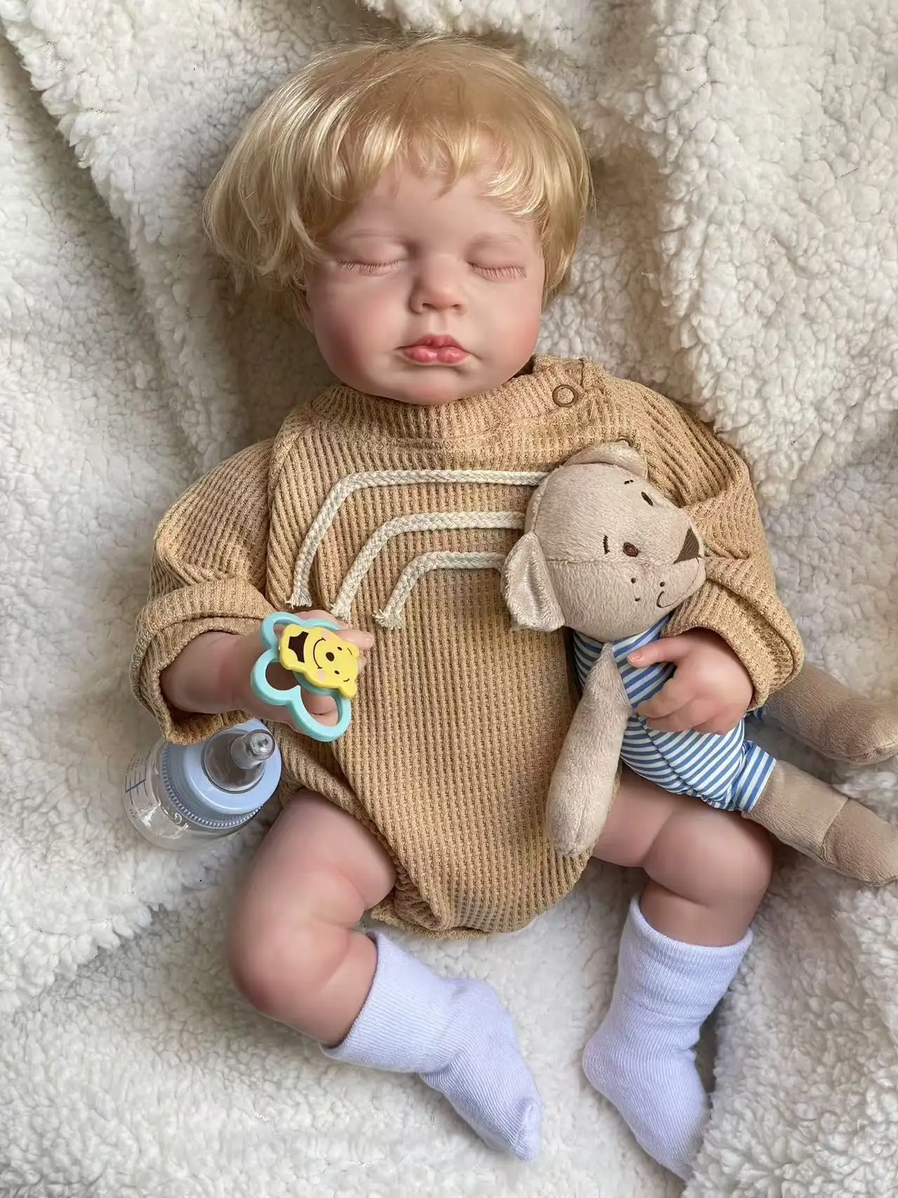 Cokela 48cm / 19 cali Realistyczna Lalka Niemowlęca Urocza Lalka Winylowa Prawdziwie Miękka w Dotyku Zabawka dla Dzieci Lalka w Pozycji Śpiącej Silikonowa Lalka Reborn