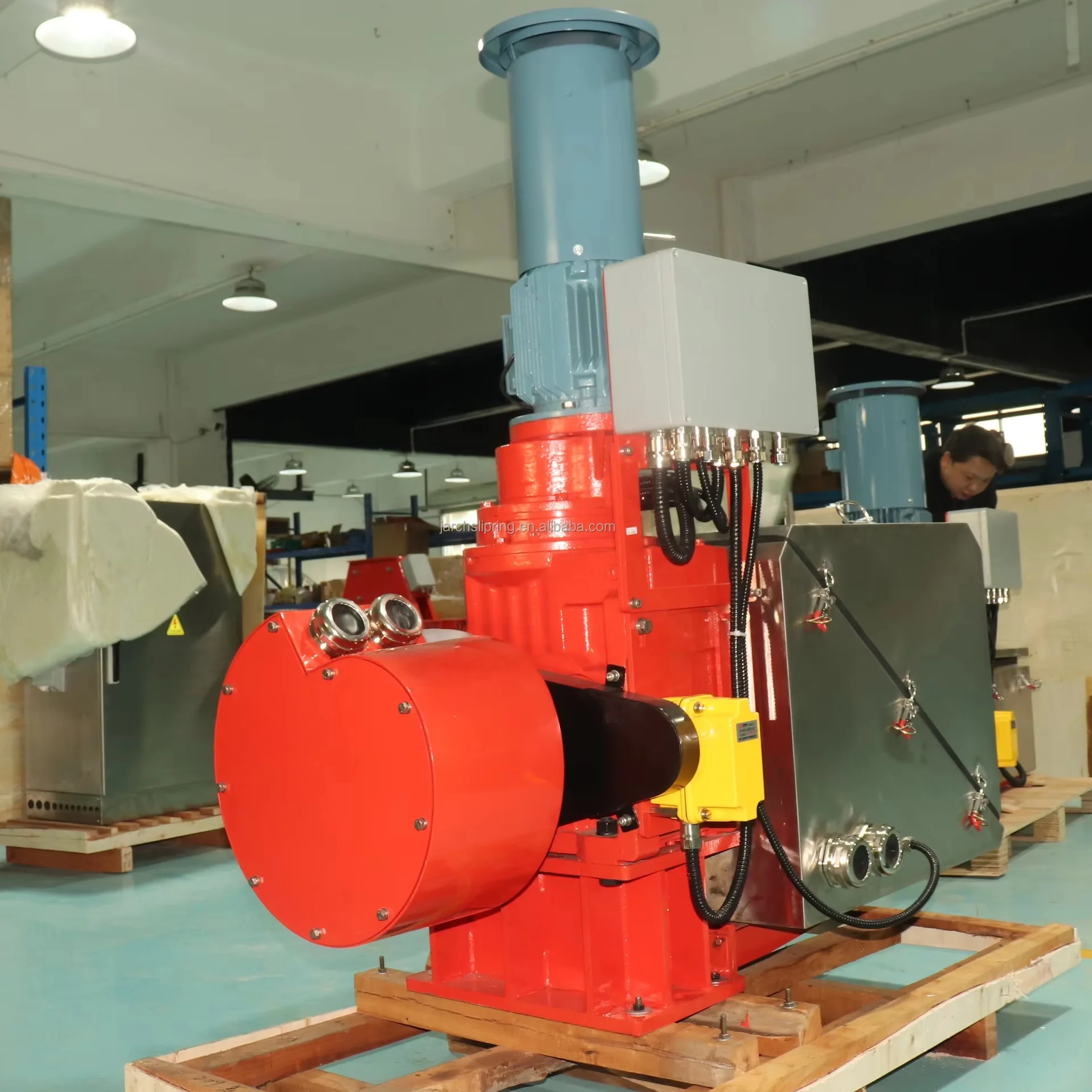 VFD Motorized Cable Reeling Variable Frequency Cable Drum For Gantry Crane Stacker Reclaimer Bucket Wheel Machine