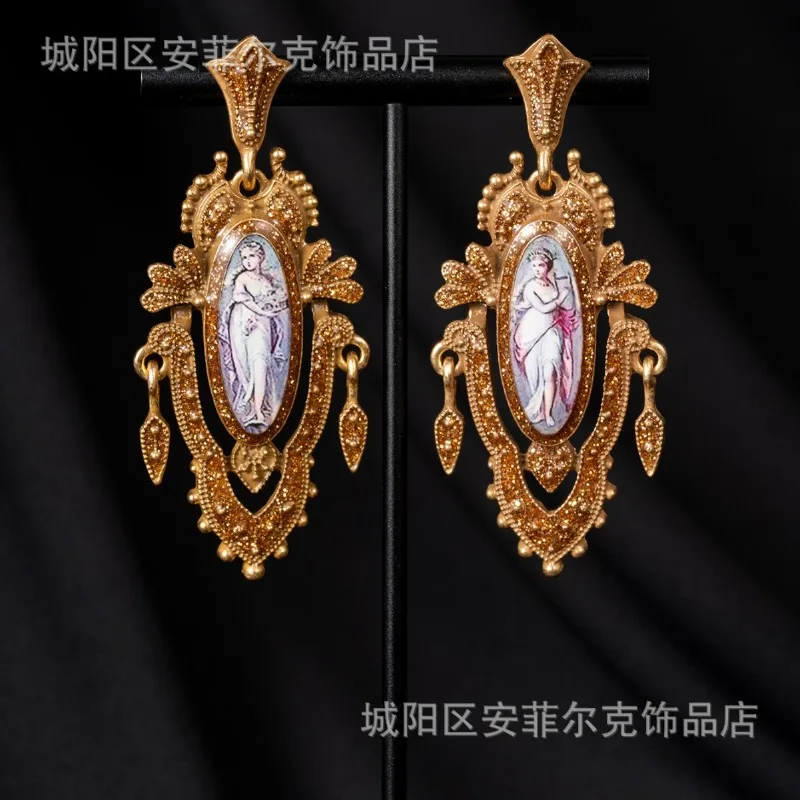 Vintage Plaster Figure Hollow Stud Earrings, Palace Style Antique Finish Gold Tone Printed Ear Jewelry For Women