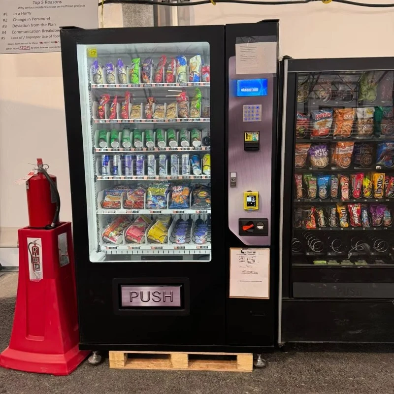 

Customized Heavy Duty Snack and Beverage Vending Machine with Cooling System 500+ Item Capacity