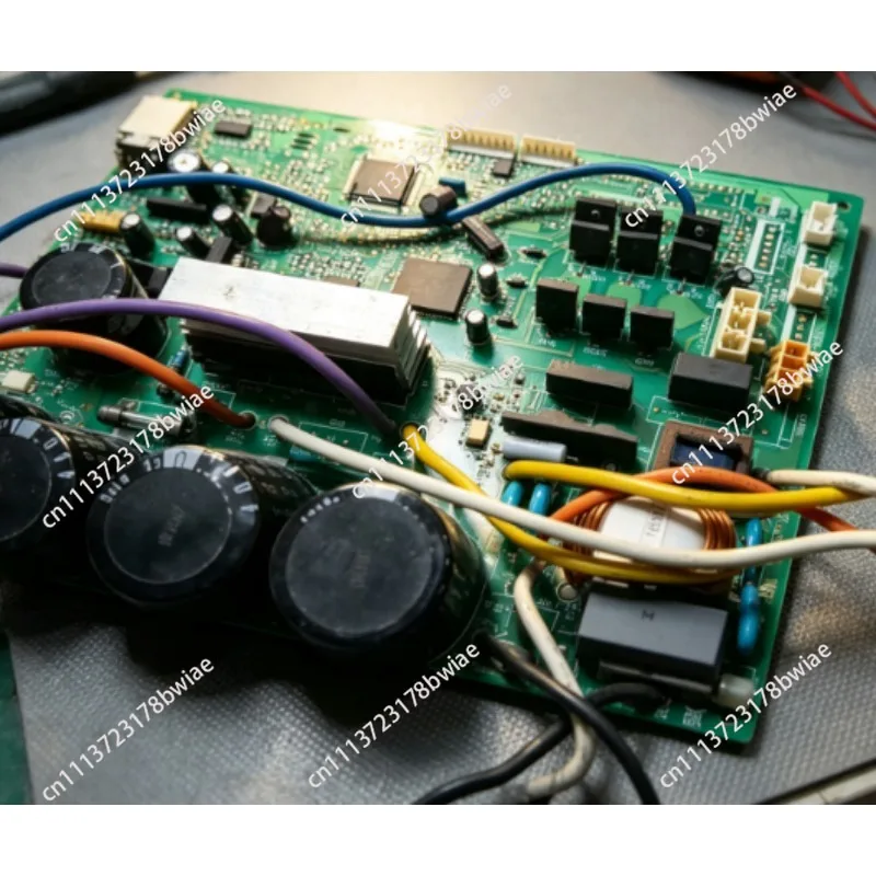 Used Goods: Air Conditioning Accessories, Central Air Conditioning External Machine Main Board MCC-5009-03