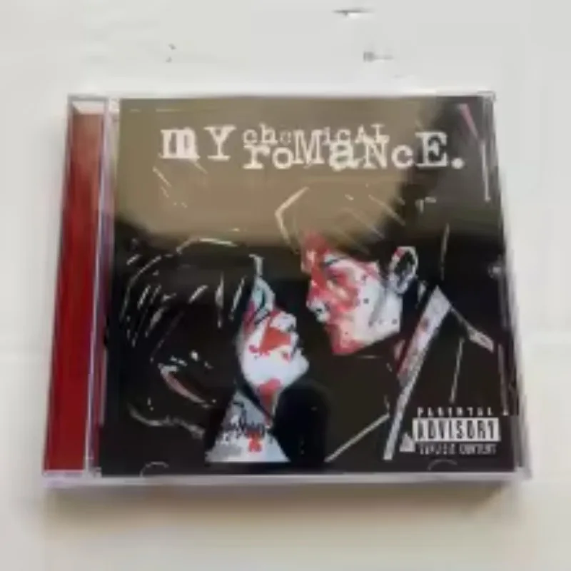 

Музыкальный CD-диск Герарда Уэя из группы My Chemical Romance, альбом "Three Cheers for Sweet Revenge", оригинальная саундтрек-коллекция в коробке.