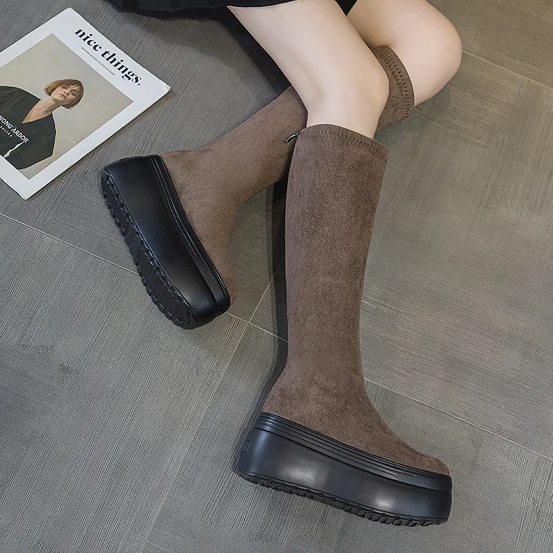 الشتاء منصة فاسق نمط امرأة الركبة عالية التمهيد موجزة الانزلاق على أحذية ضئيلة مرنة السيدات سميكة القاع فارس الجوارب الطويلة