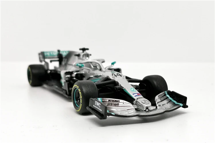 BBurago 1:43 F1 2019   Petronas W10 EQ Power Formula one Racing Diecast Car