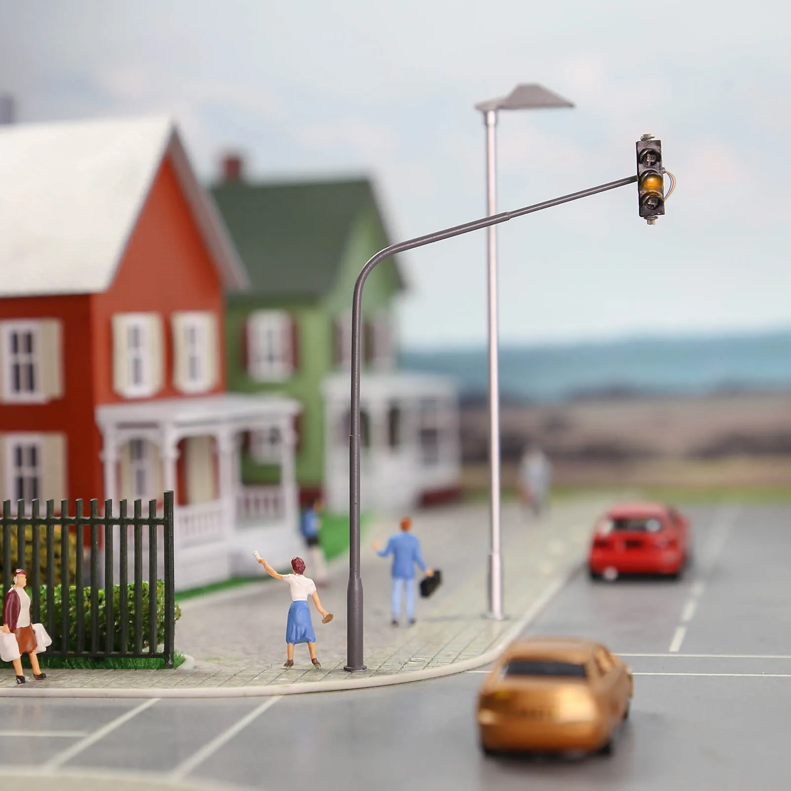 Evemodel HO Scale Traffic Lights Block Signals Hanging Single-sided for Model Road Layout JTD8711 (Pack of 2)