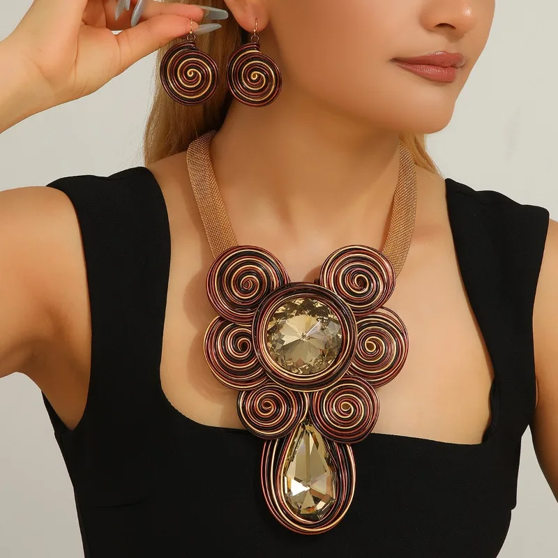 

New exaggerated handmade woven glass crystal flower pendant necklace earring set