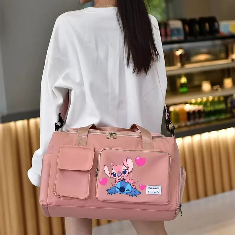 Borsa da viaggio da donna Disney Stitch stampa di cartoni animati con portascarpe borsa da viaggio sportiva di grande capacità per la famiglia