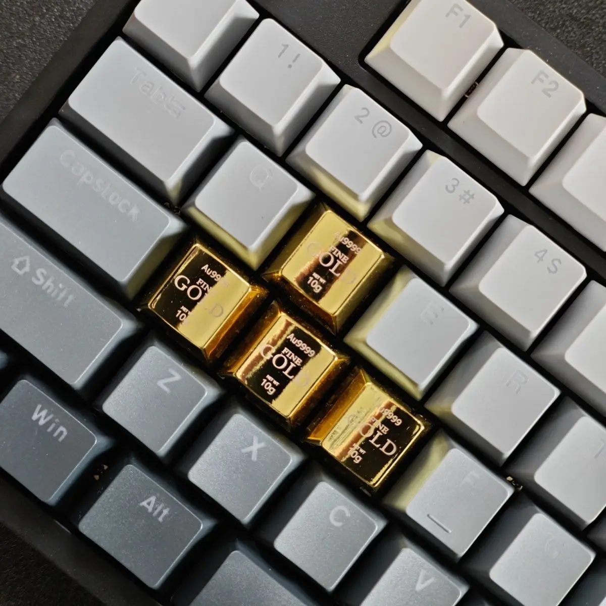 

Custom Metal Liquid Gold Brick Themed Key caps 1U Zinc Alloy Keyboard Keycaps Replacement for Mechanical Keyboard