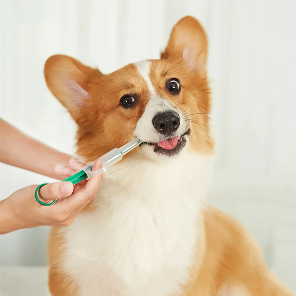Pet Medicine Feeder Cat Tablet Syringe Feeder Soft Tip Dual Purpose Feeder Cat Pill Shooter Pet Pills Applicator Random Color