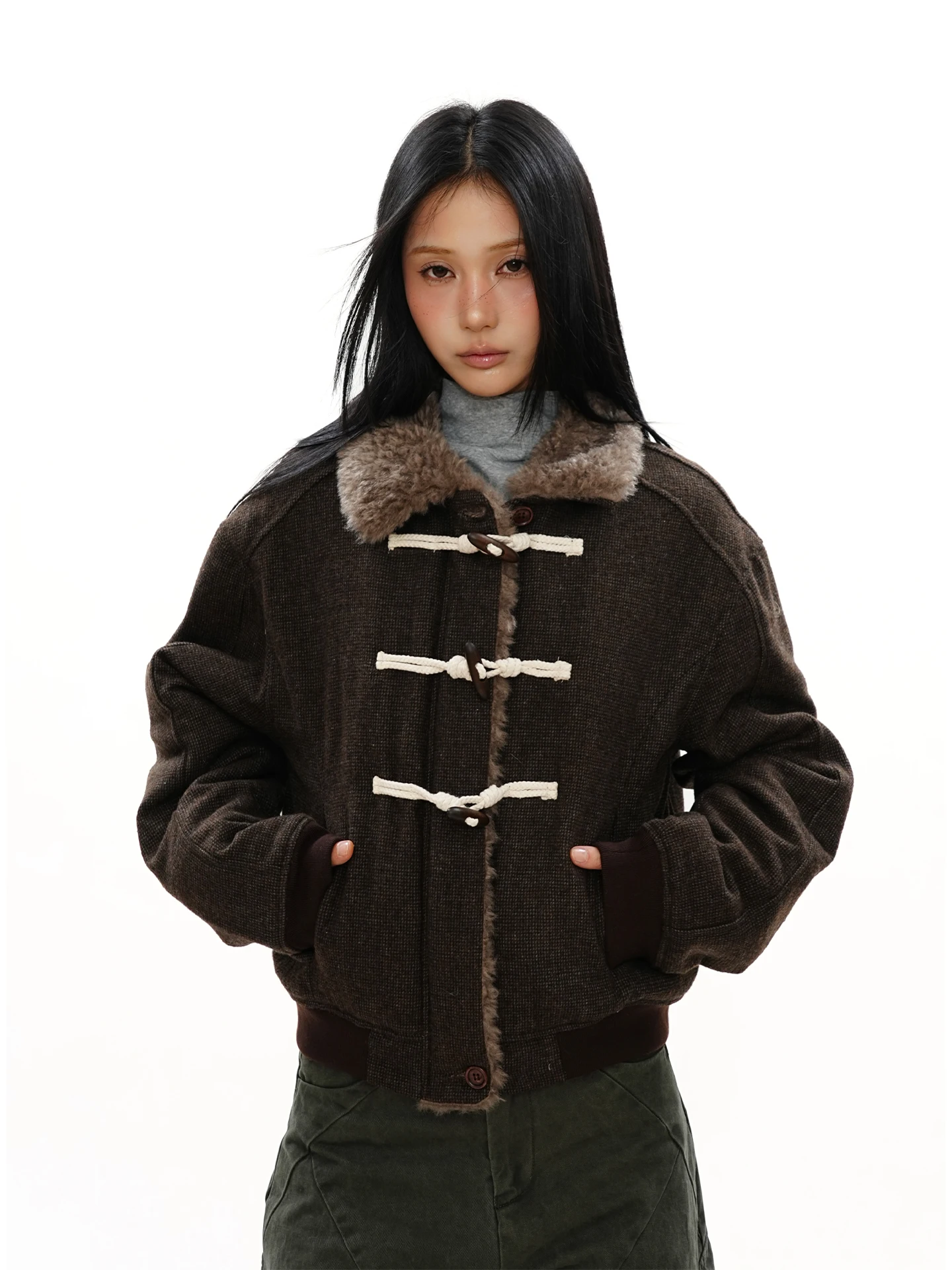 

Thiened ort Lamb Velvet Autumn Winter Coat for Men And Women with Wool Collar Button Cotton Jaet Retro Sle Commute Wear