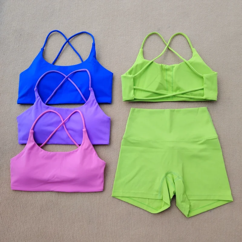 Sexy Yoga 2 Pcs Women\'s Sports Bra Shorts Suit Gym Solid Color Fitness Suit Soft Comfortable Fashion Sports Beauty Back Shorts