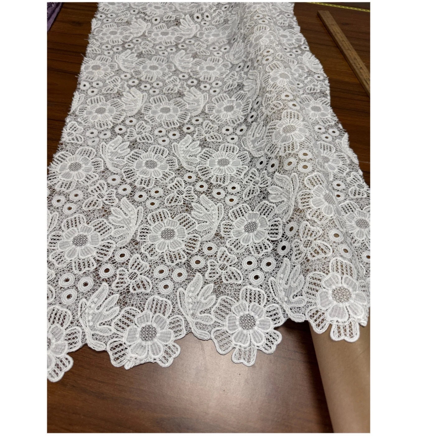 water-soluble-lace-fabric-milk-silk-embroidery-material-hollow-out-3d-embroidery-cloth-for-clothing-accessories