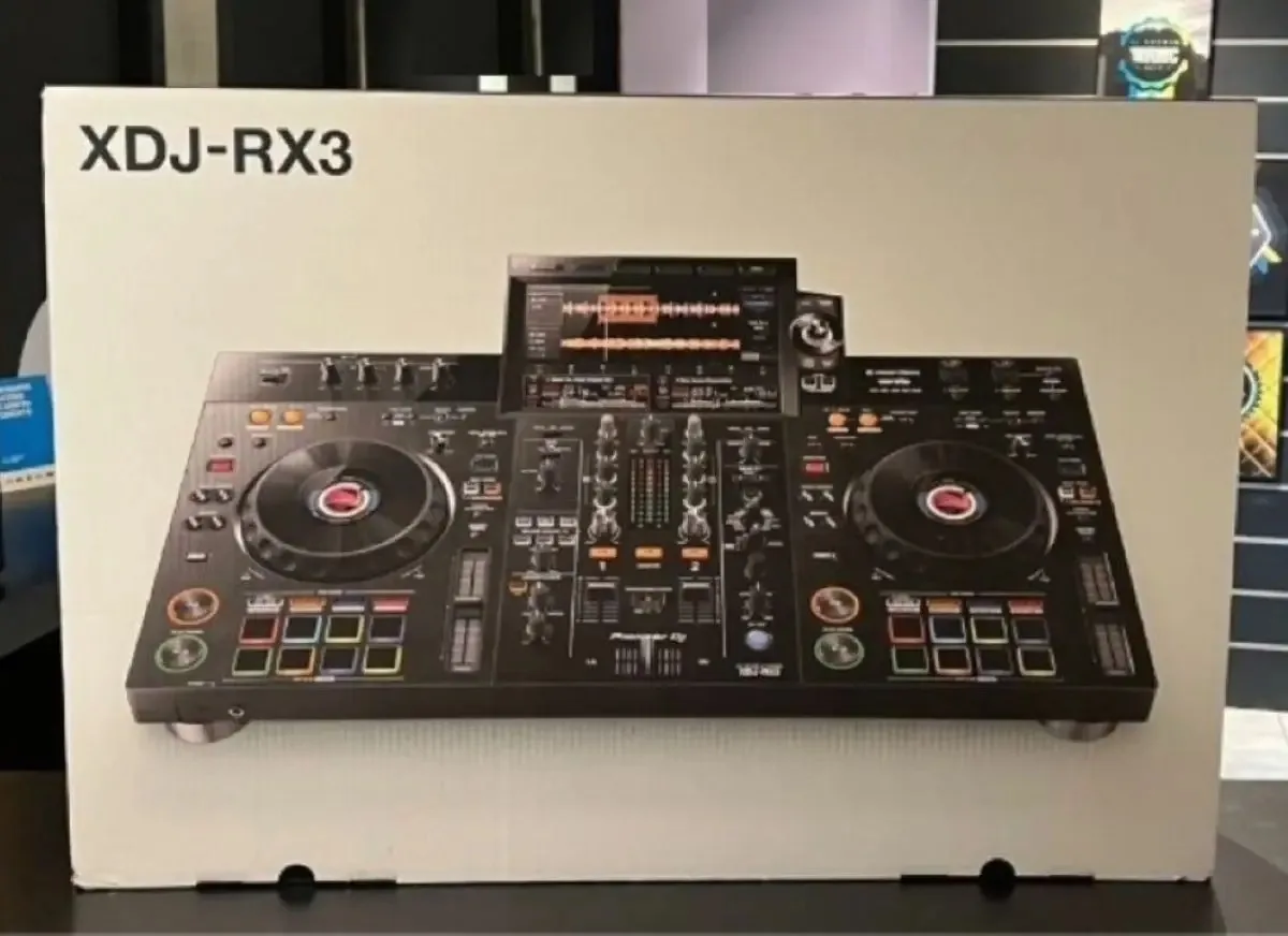 

2025 Горячая продажа универсальной цифровой DJ-системы Pioneer DJ XDJ-RX3 Цена