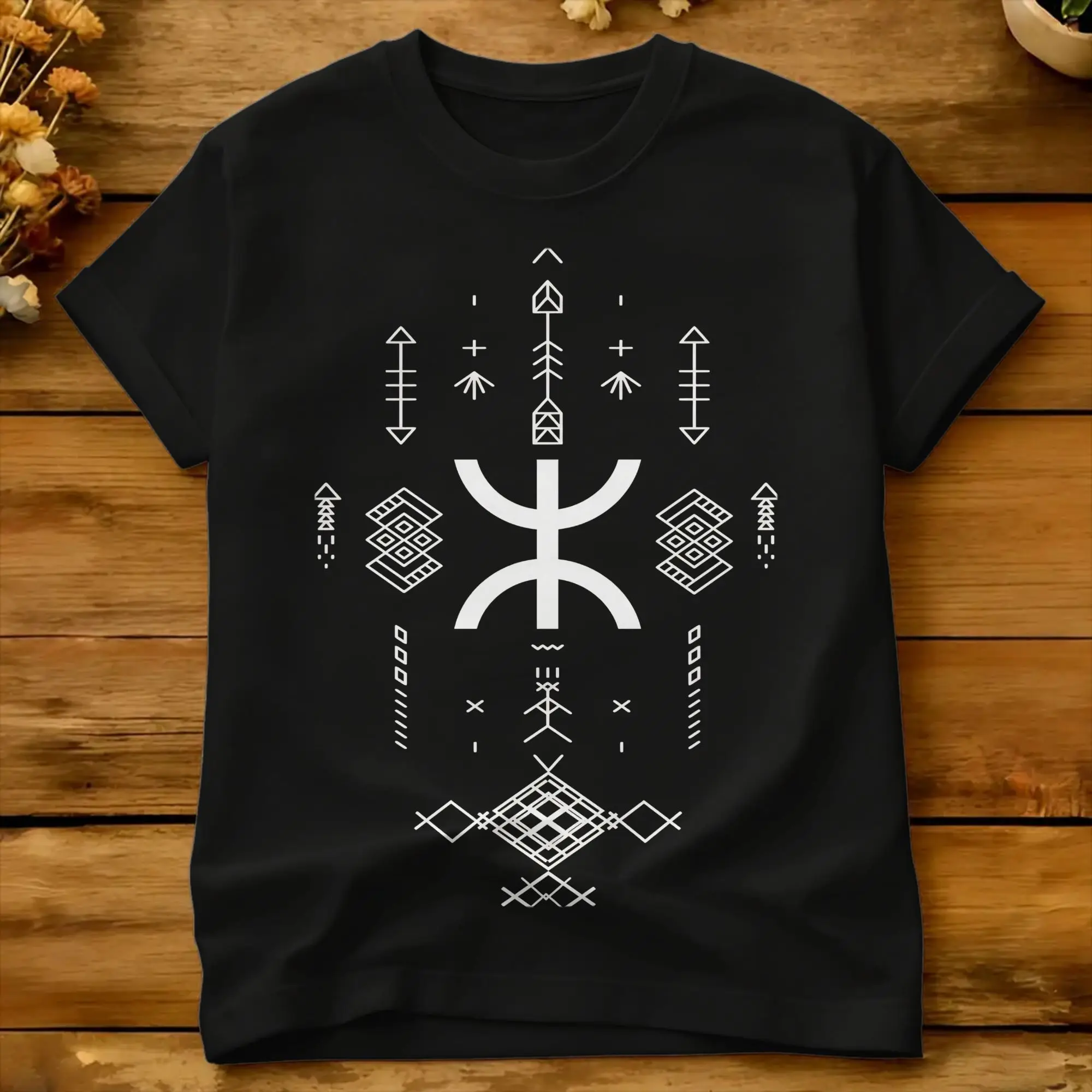 Amazigh Berber Pattern Tifinagh,  Yaz Imazighen Symbol  T-Shirt Beach  Pure Cotton T-Shirts For Men Casual Tshirt Vintage Tees